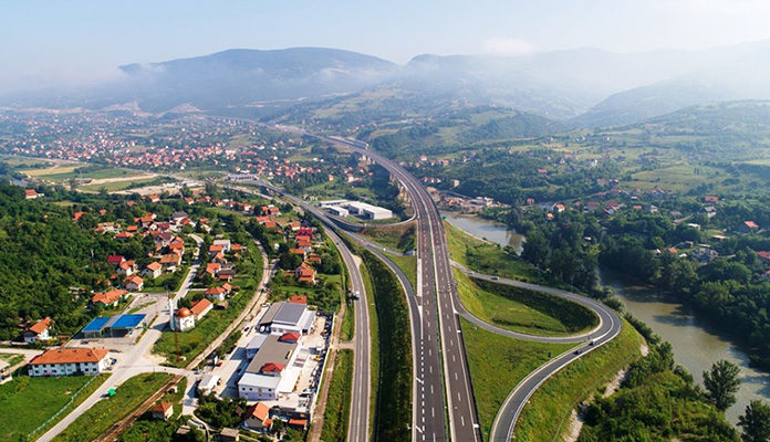 BiH: Na dionici autoputa Lašva – Zenica jug obustavljen saobraćaj