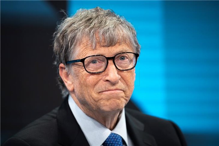 Bill Gates poručio: Doći će kraj ovoj pandemiji...