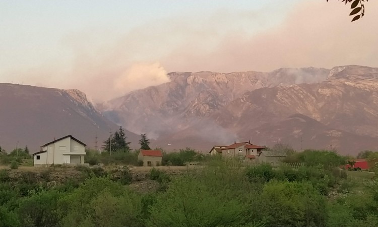 Požar na Rujištu pod kontrolom: Gori u Jablanici i Konjicu