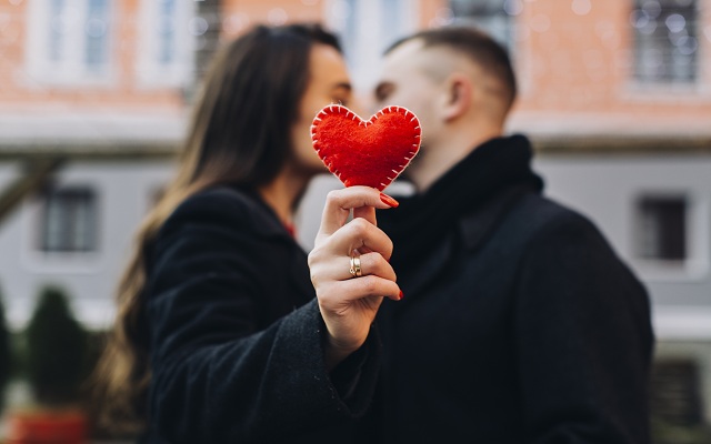 Zašto jaka hemija između vas i partnera ne mora nužno voditi dugoročnoj vezi?