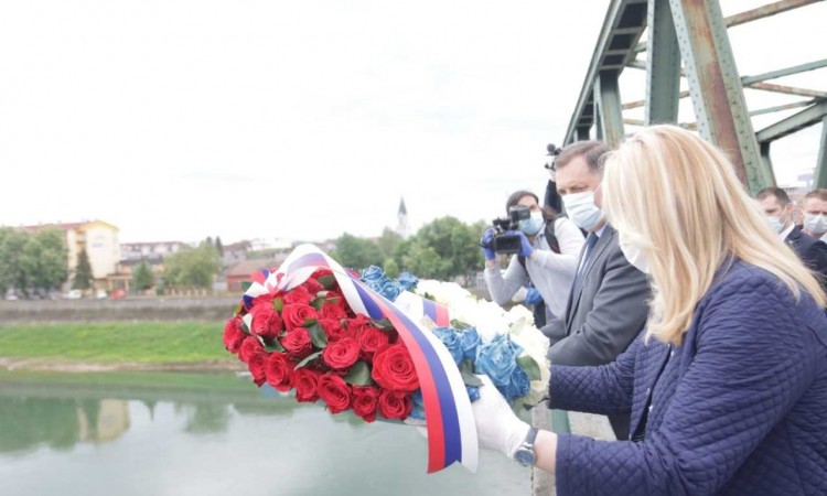 Dodik: Milanovićevo napuštanje ceremonije znak normalizacije odnosa