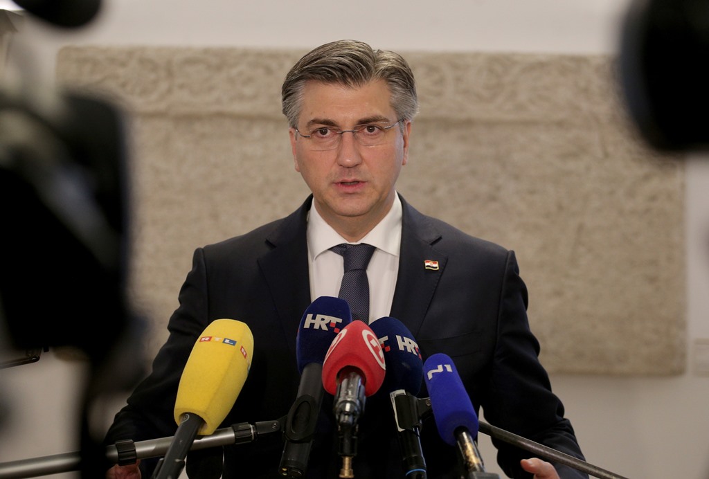 Plenković: Cilj nam je da Hrvatska 1. januara 2023. uvede euro