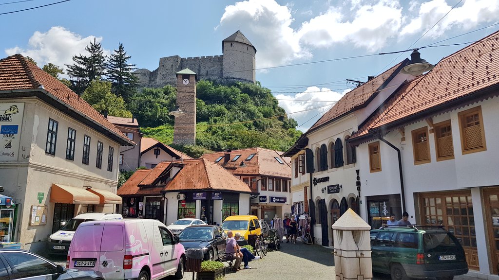 Potvrđeno novo žarište u BiH: Na koronavirus pozitivno 14 osoba iz Tešnja