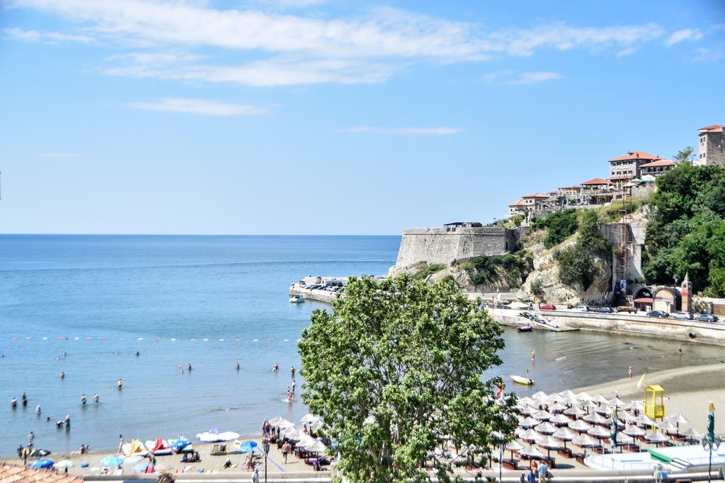 Ulcinj spreman za dolazak turista