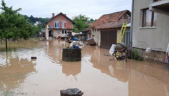 Čamdžić: Vlada FBiH Tuzlanski kanton ne smije prepustiti poplavama