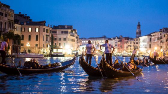 Venecijanski gondolijeri u problemu: Turisti su danas predebeli