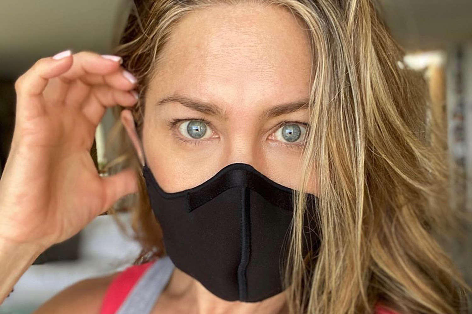 Jennifer Aniston: Nosite te proklete maske