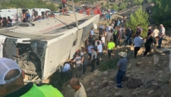 Turska: U prevrtanju autobusa poginulo pet turskih vojnika