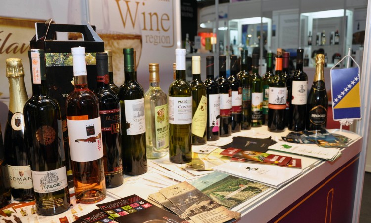Zakoni o vinu i strancima na dnevnom redu hitne sjednica Predstavničkog doma PSBiH