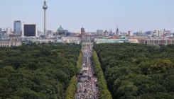 Novi protesti u Berlinu zbog koronavirusa: Povrijeđeno 45 policajaca