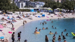 Hrvatska bi zbog turističke sezone mogla vratiti neke restriktivne mjere