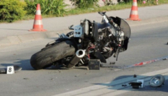 Motociklista iz Tuzle teško povrijeđen u saobraćajnoj nesreći