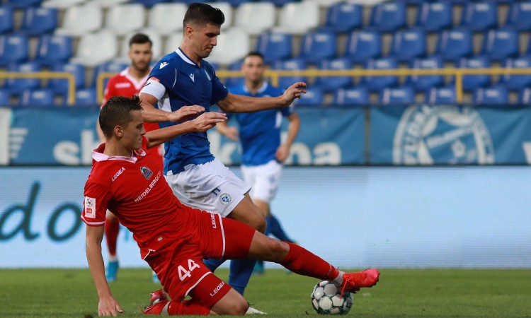 Prvi poraz Željezničara, Mladost odnijela bodove sa Grbavice