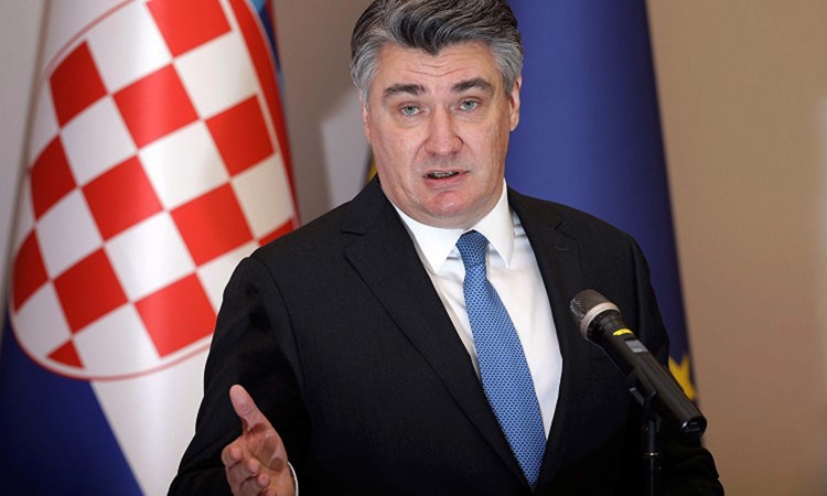 Zoran Milanović: Medijski prozivati Hrvatsku kao neprijatelja muslimana je opasno