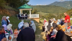 Obilježena 28. godišnjica zločina nad Bošnjacima u Čerkazovićima i Ljoljićima