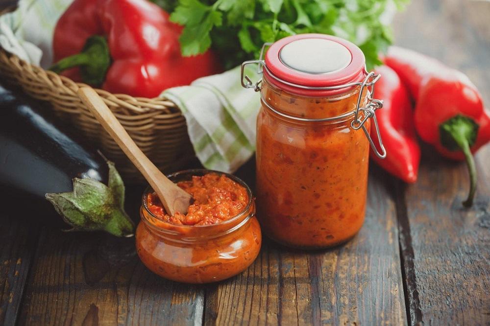 Dobar i za početnike: Domaći recept za najbolji ajvar koji nikada ne razočara