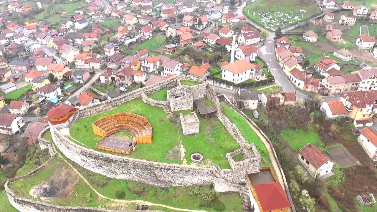 Grad Doboj nagrađuje stanom parove koji dobiju treće dijete