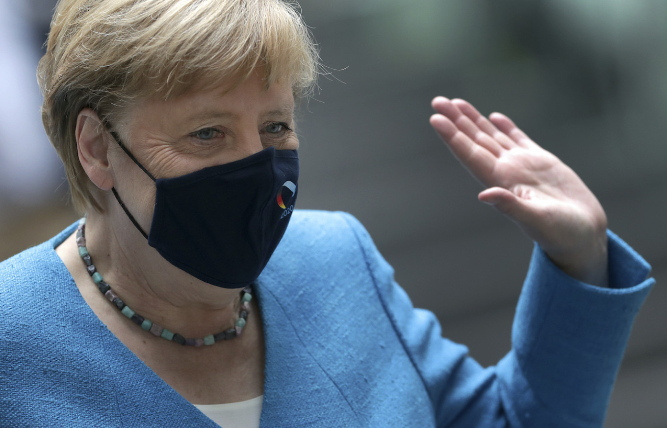 Angela Merkel upozorila na tešku zimu koja slijedi