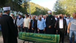 U Srebrenici klanjana dženaza Nuri Alispahić, umrla je od tuge za ubijenim sinovima