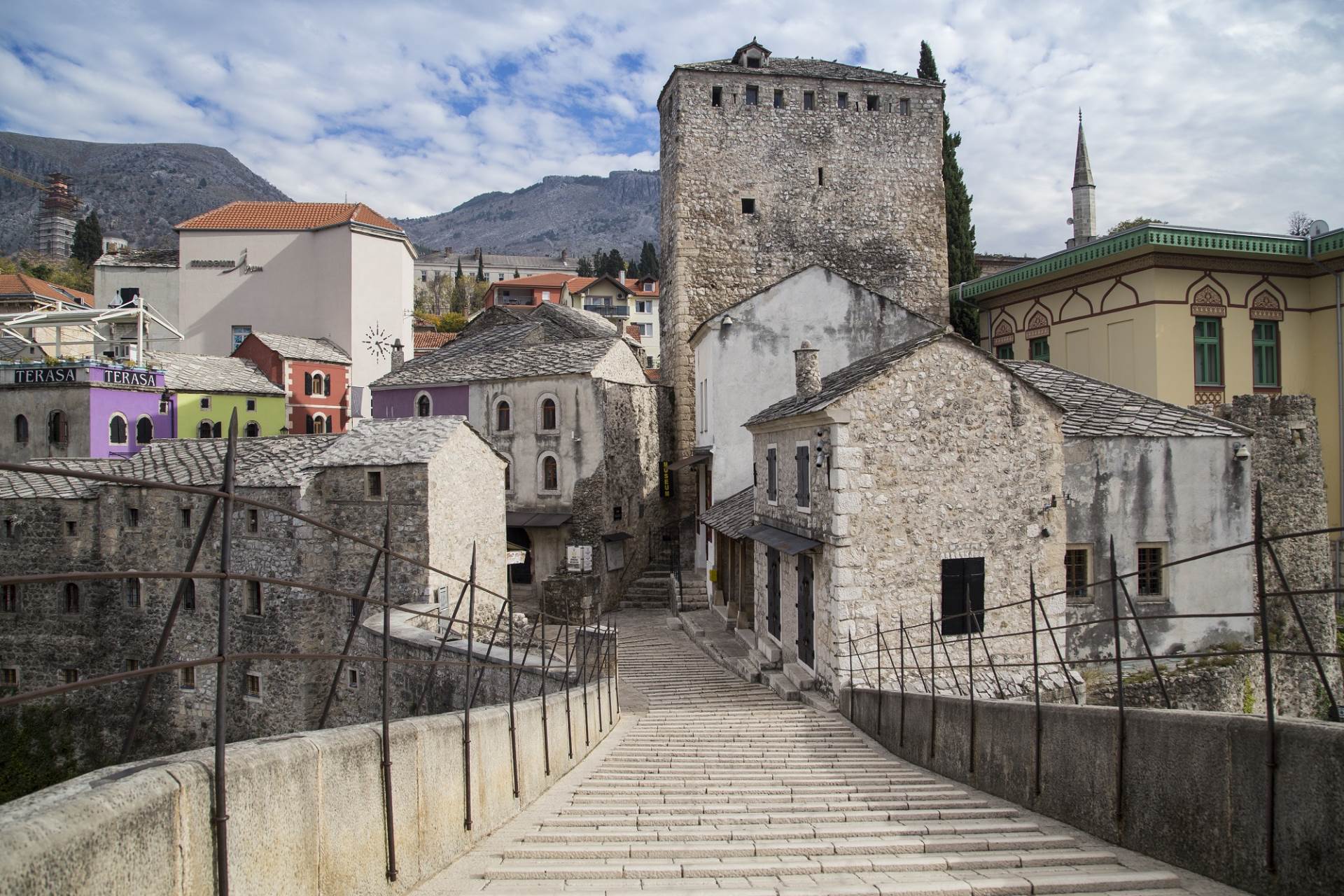 CIK BiH: Sutra počinje kampanja za izbore u Mostaru