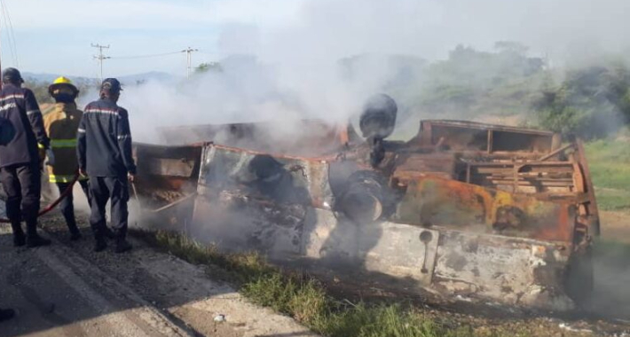 Venecuela: Autobus udario u stub na autocesti, izgorjelo osam putnika, 18 povrijeđeno