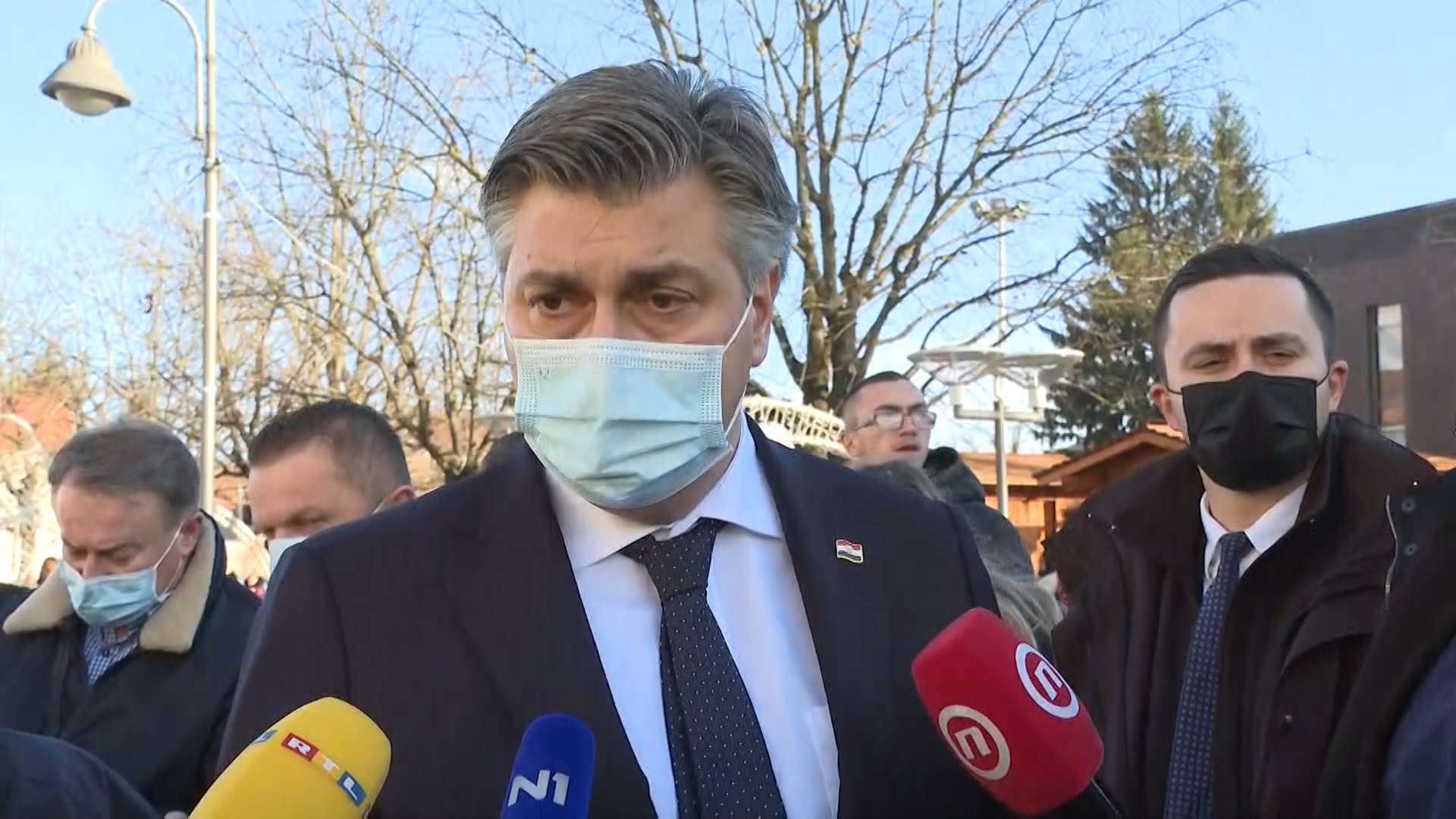 Plenković u Petrinji: Ovdje nije sigurno biti