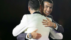 Kakav gest: Ronaldo odbio nagradu za igrača godine pa je predao Lewandowskom