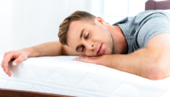 Evo šta se događa sa vašim tijelom ako počnete spavati bez jastuka