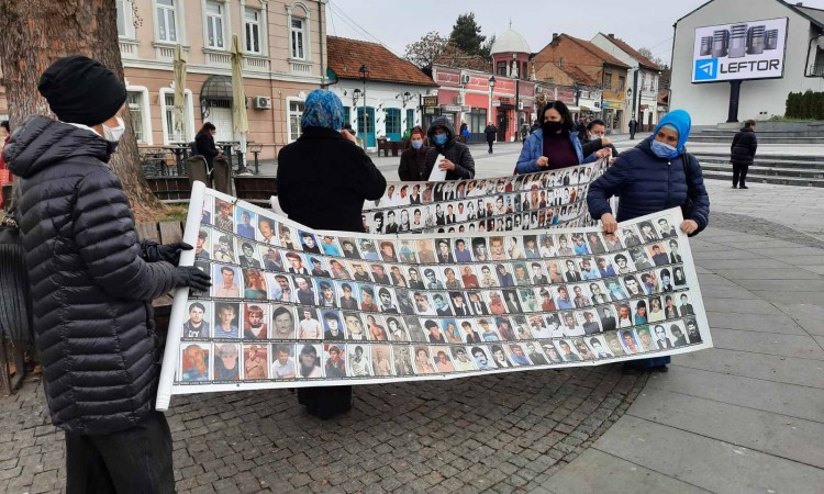 Hajra Ćatić: Još postoje neotkrivene masovne grobnice, ubrzati proces ekshumacija