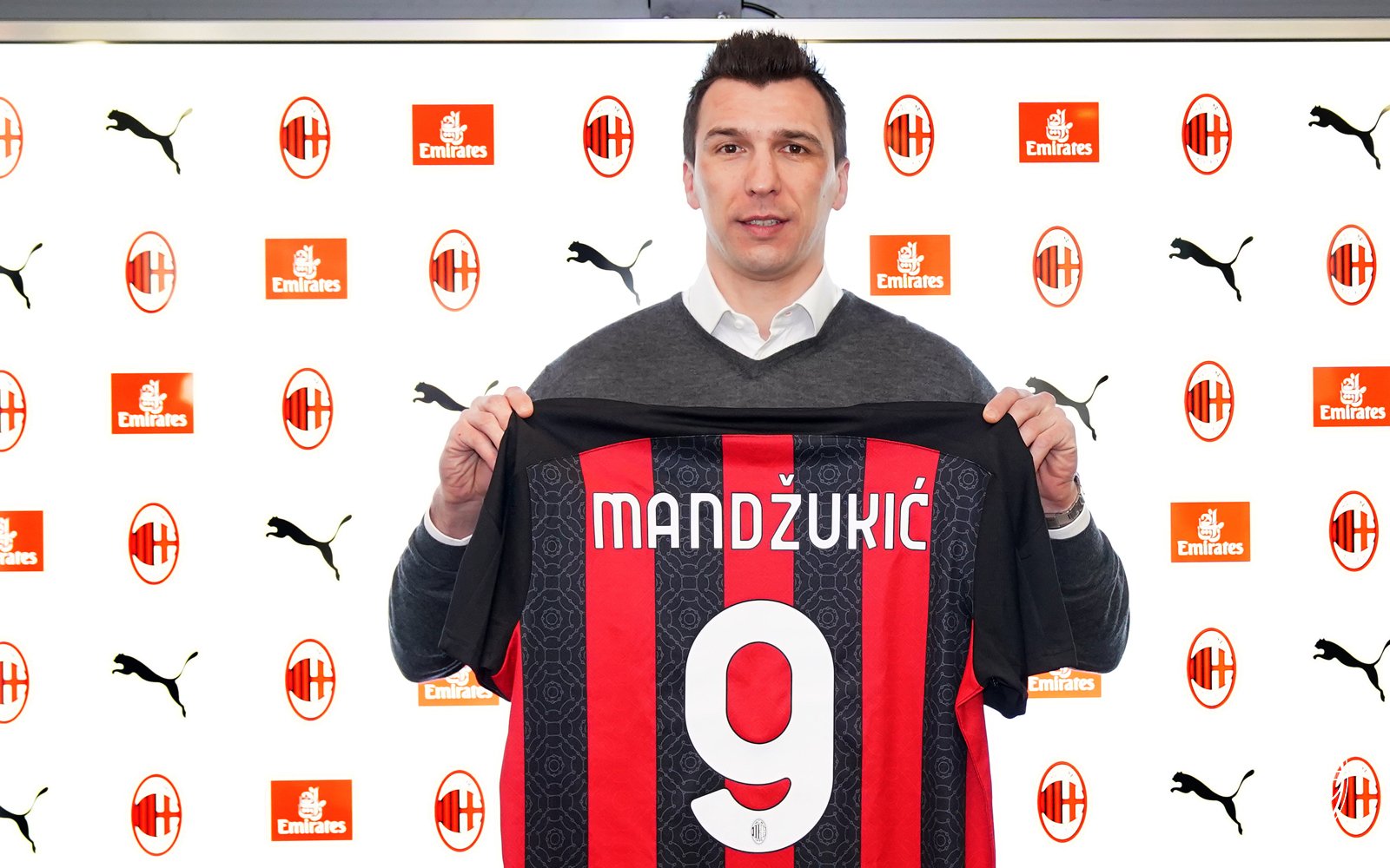 Mario Mandžukić novi fudbaler Milana