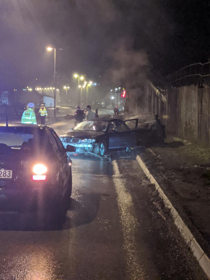 Tuzla: Jedna osoba je teže, a dvije lakše povrijeđene u sinoćnoj saobraćajnoj nesreći