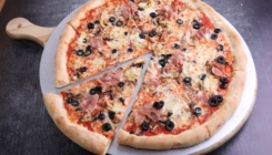 Jednostavni savjeti kako da vam smrznuta pizza ispadne mnogo ukusnija