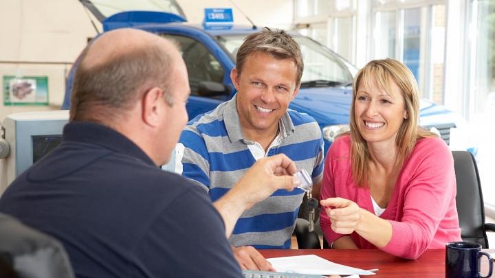 Koliko se razlikuju žene i muškarci kada biraju automobil?