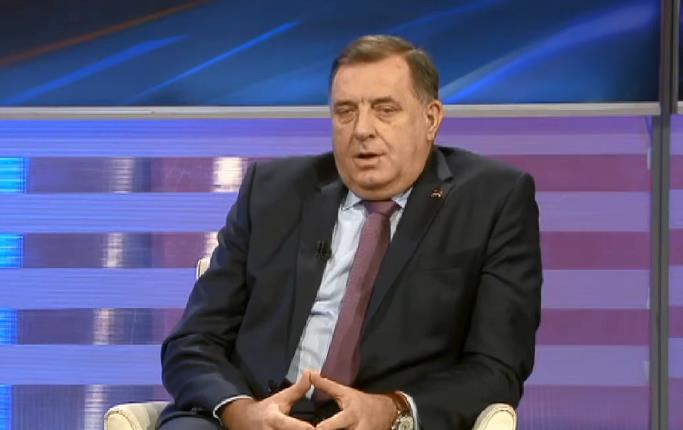 Dodik: "Ne osjećam se sigurno u Sarajevu, ponekad se vozim blindiranim automobilom"