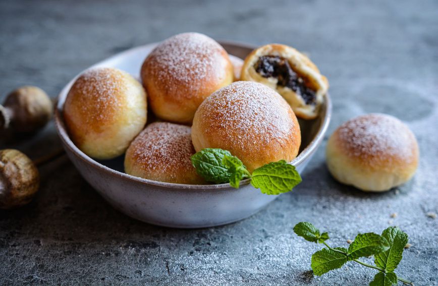 Prozračne i mekane: Najlakši recept za krofne iz rerne