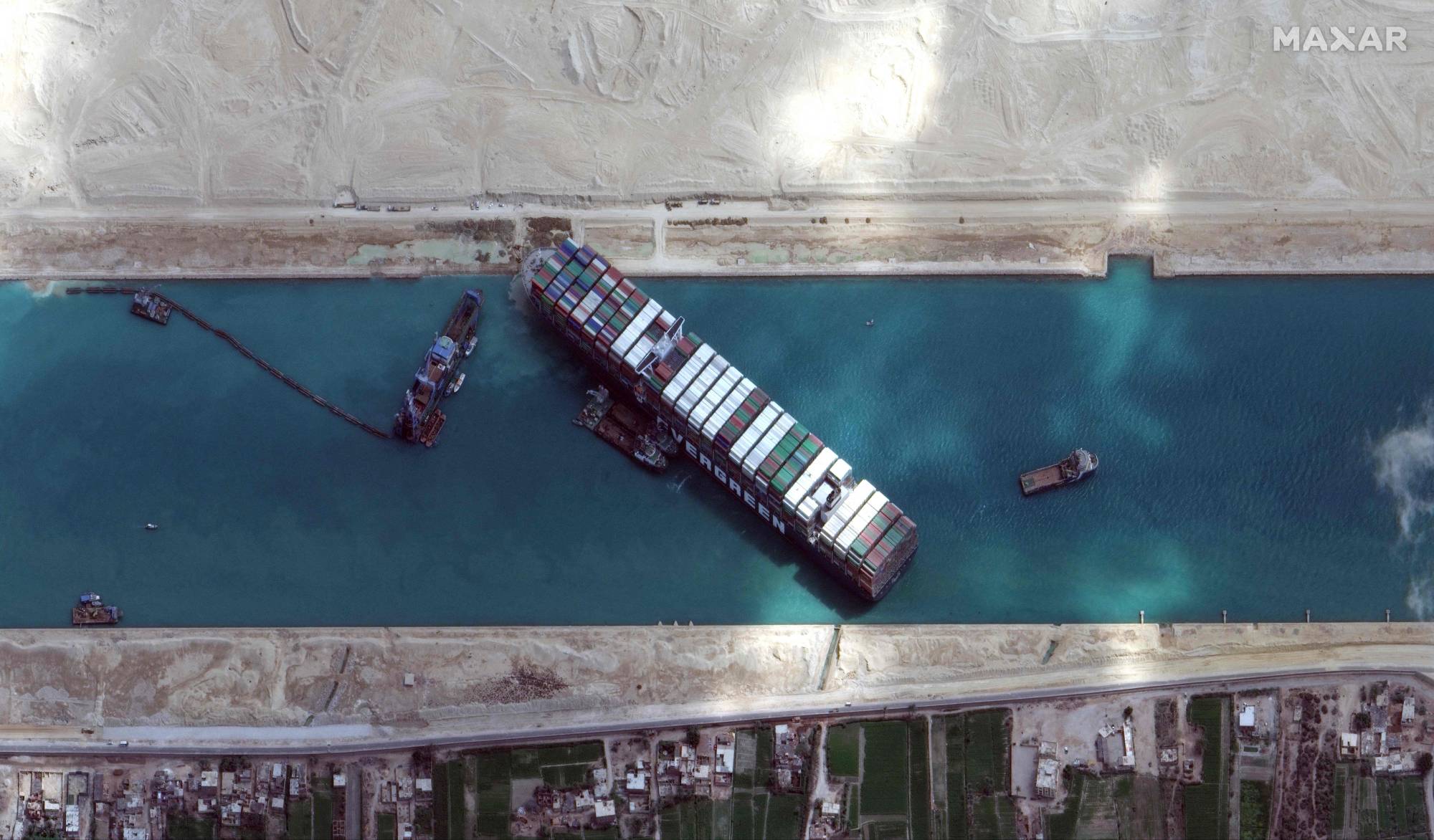Pomjeren brod "Ever Given" koji je danima blokirao Sueski kanal