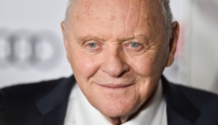 Anthony Hopkins o zavisnosti od alkohola: "Osjećao sam se posramljenim zbog sreće u glumi"