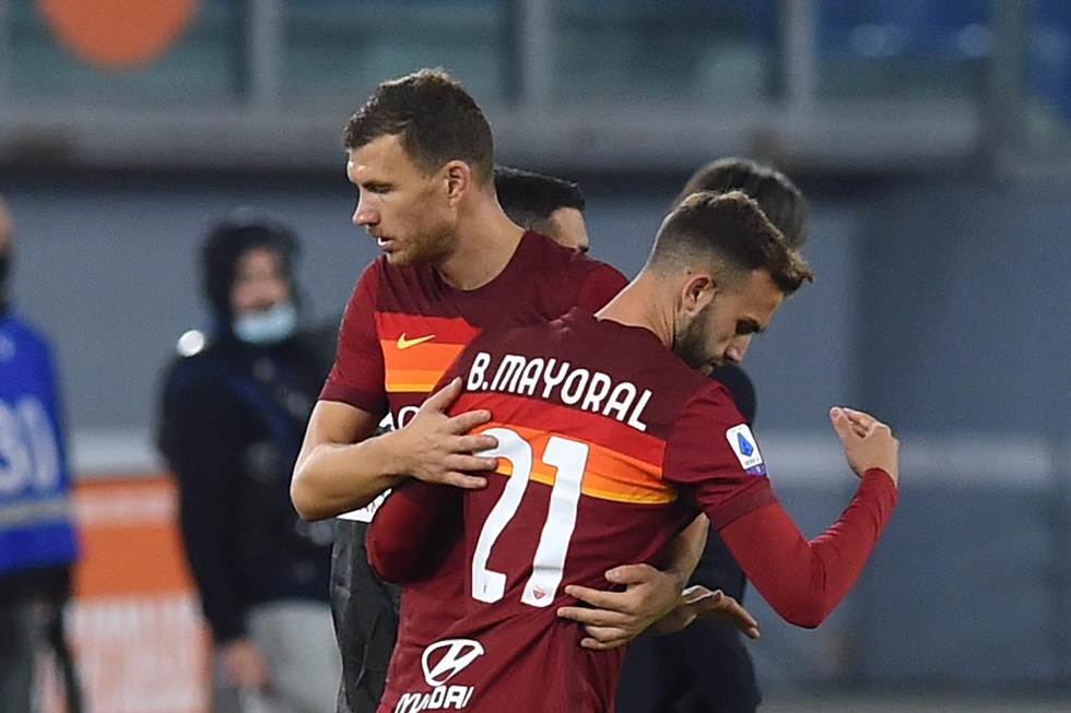 Džeko ušao sa klupe i asistirao za bod Rome