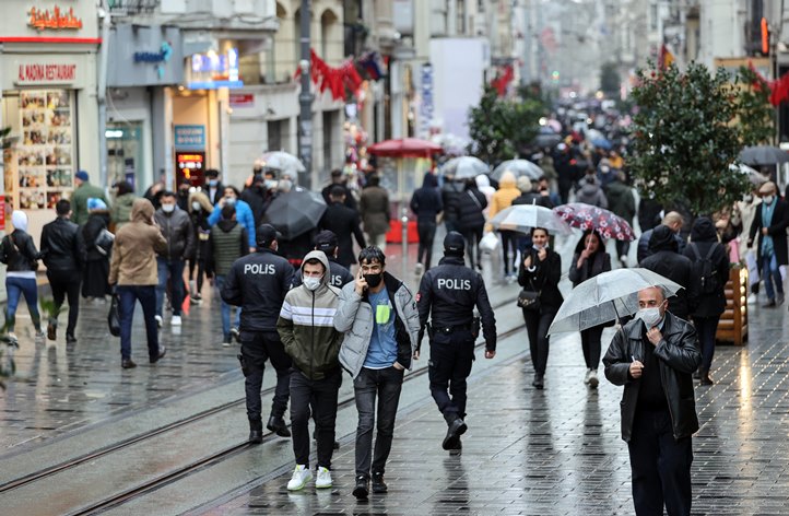 U Turskoj od sutra postepeno ublažavanje mjera protiv COVID-19