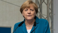 Visoki troškovi: Angeli Merkel i dalje plaćaju šminku i frizuru