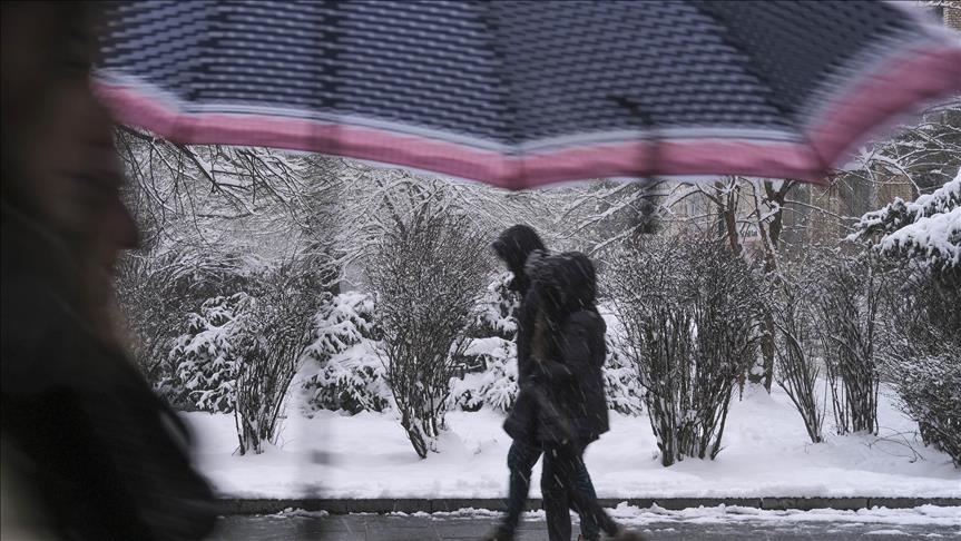 Sutra oblačno sa susnježicom i snijegom, temperature između 2 i 8, na jugu do 11 stepeni