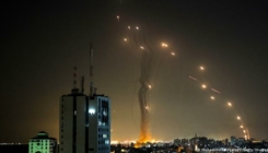 Izrael pod kišom raketa koju ispaljuje Hamas