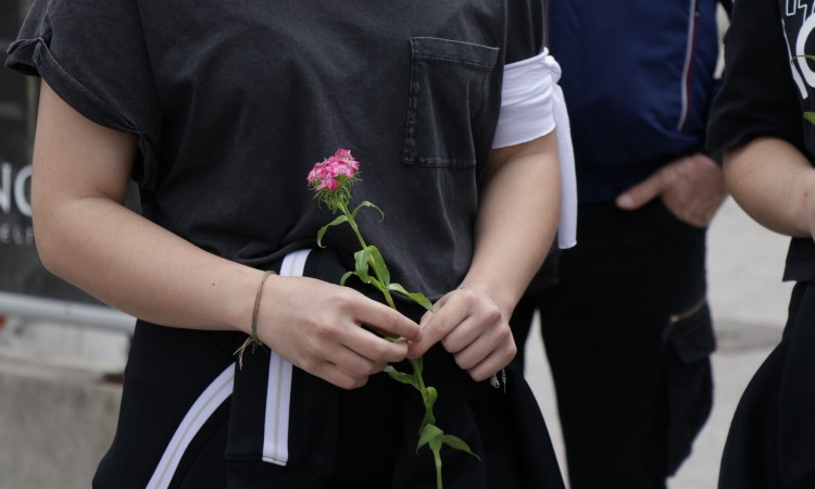 'Dan bijelih traka': Tužno sjećanje na 3.176 ubijenih Prijedorčana i 102 djece