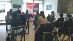 Tuzla: Omladinski pokret Revolt organizirao studentski forum "Ko nas sputava?"