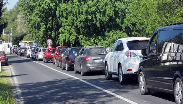 BIHAMK: Pojačan promet vozila na graničnim prelazima u BiH