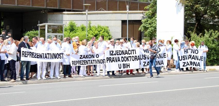 Doktori iz FBiH ponovo izlaze na proteste zbog neusvajanja zakona