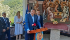 Milorad Dodik: "Znam da nije lako srpskim oficirima u OS BiH"