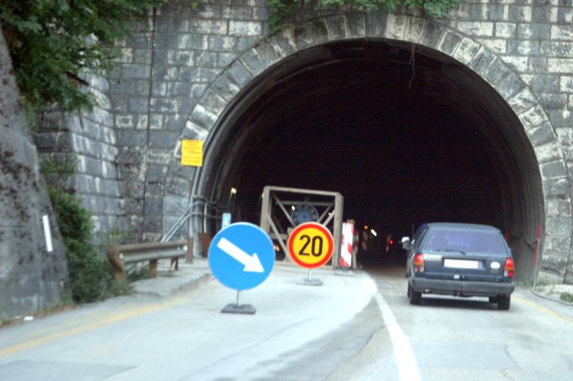 Od večeras ponovo na snazi noćne obustave saobraćaja u tunelu Crnaja