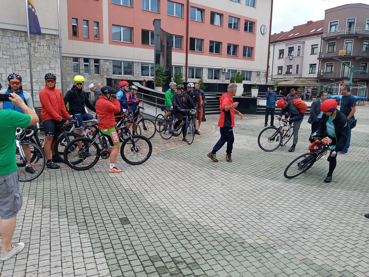 Počeo biciklistički maraton u znak sjećanja na ubijene Prijedorčane