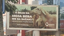 Efendiji Veliću zasmetao bilbord s porukom 'Ne želim da moja beba ide na ražanj': Nije ovo slučajnost pred predstojeći Kurban-bajram!